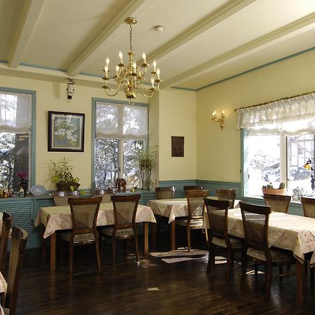 Pension Ramble Кусацу Екстериор снимка